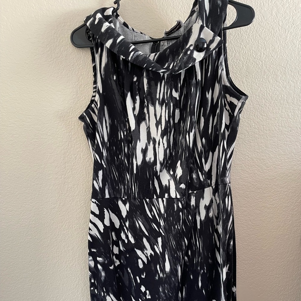 Pattered collared dress